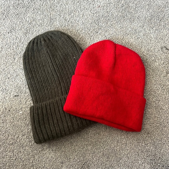 2 set of beanies - Picture 1 of 3